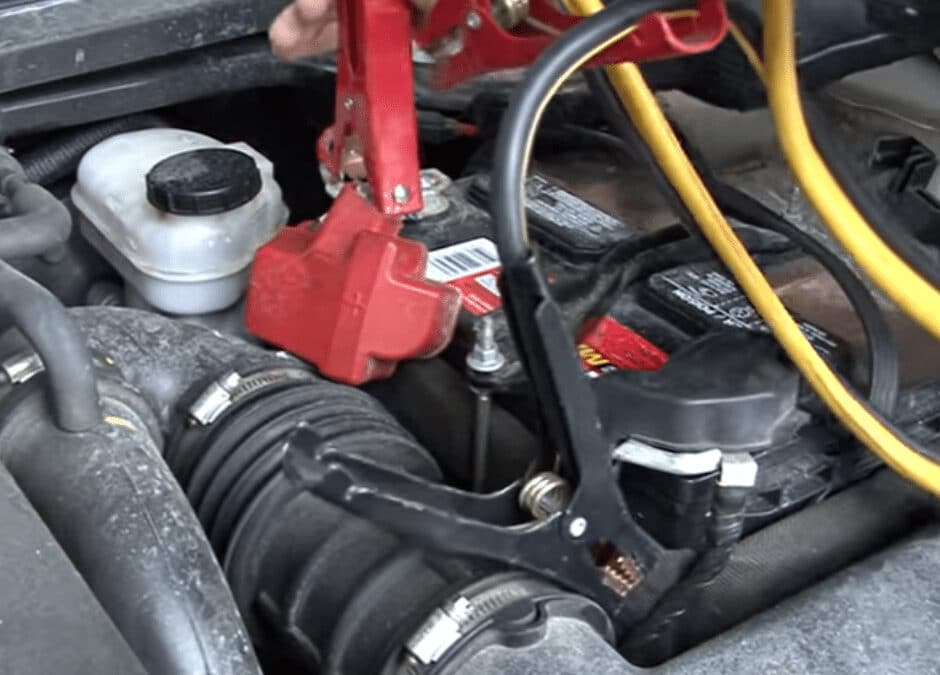 Jump-Starting a Dead Battery: Jonesboro Towing’s Quick Guide